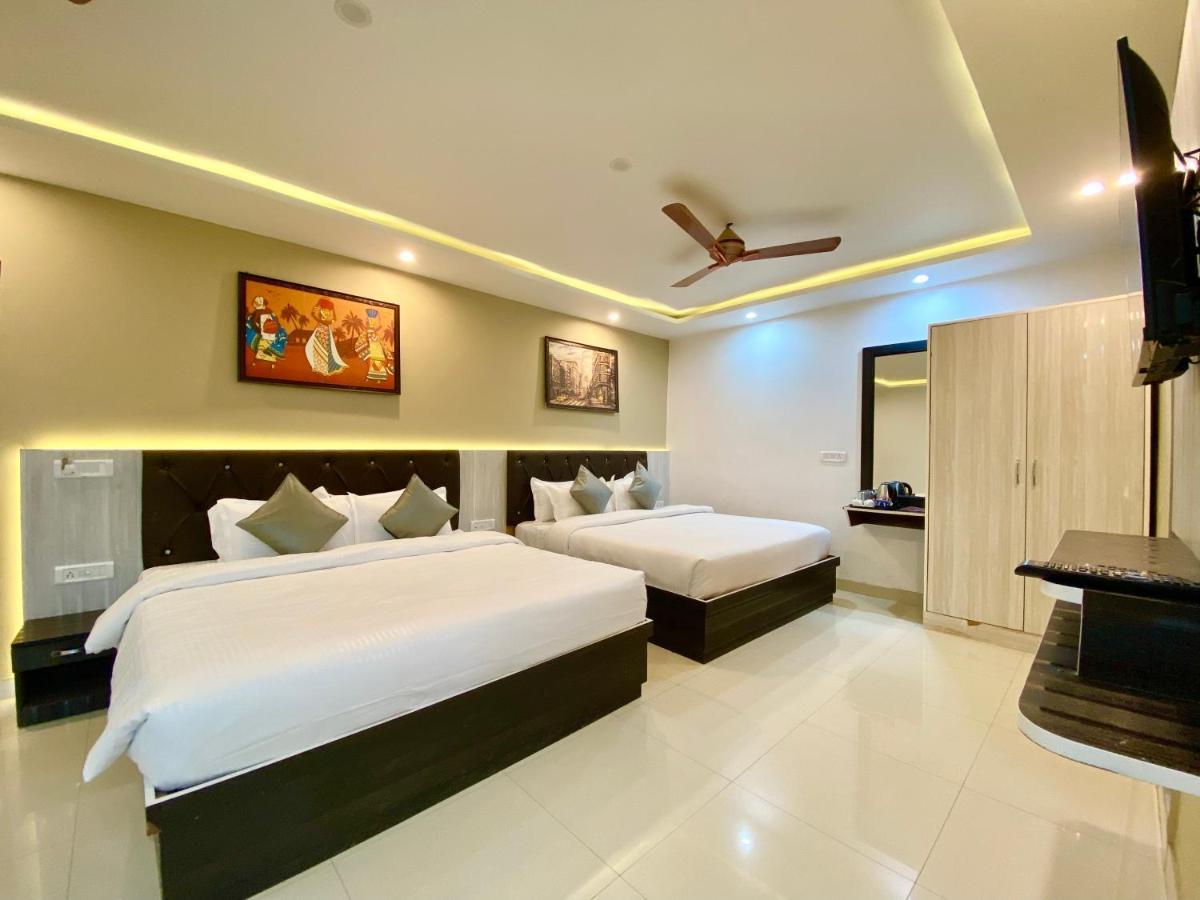 Hotel Kavita Palace לנסדאון מראה חיצוני תמונה